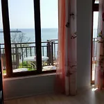 Grace - Port Apartment Tsarevo