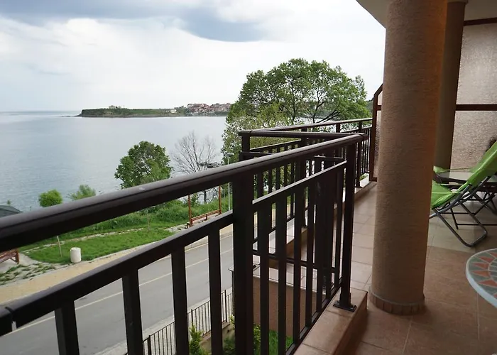 Grace - Port * Tsarevo